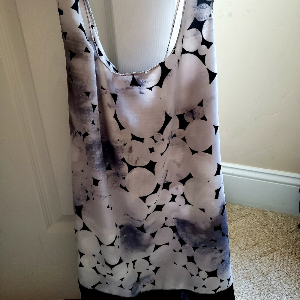 VERA WANG DRESSY TANK
